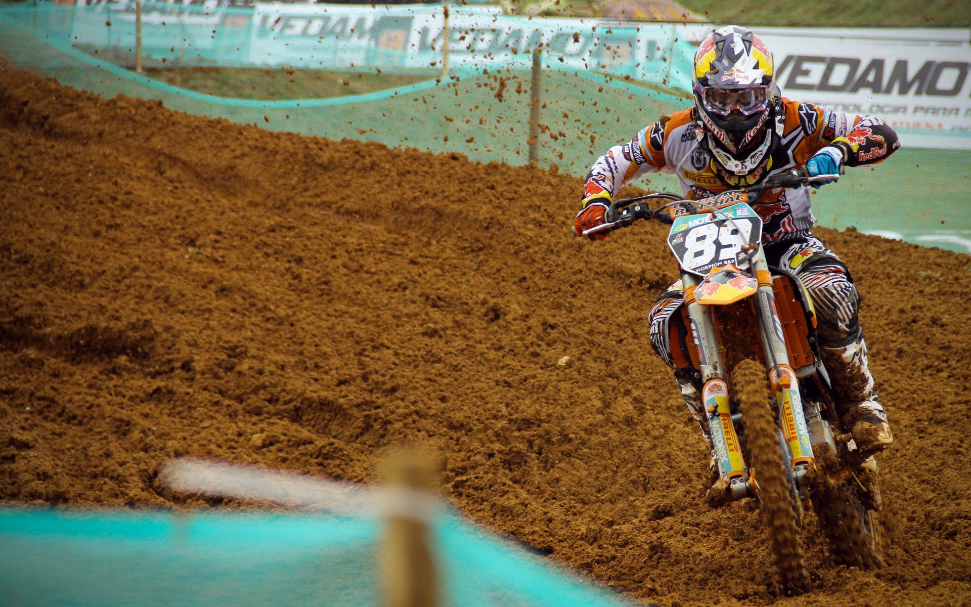 “英超末段发力,争冠集团凝聚实力”,英超夺冠规则